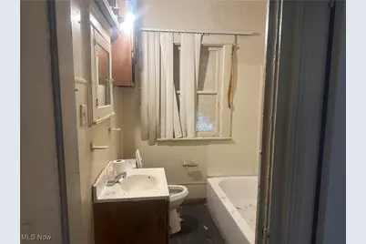 14413 Potomac Avenue, East Cleveland, OH 44112 - Photo 17