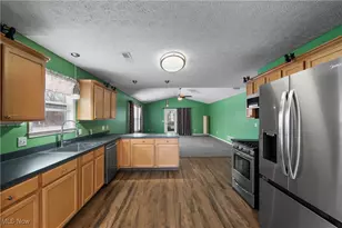 5289 Deer Trace Dr, Kent, OH 44240 - Photo 11