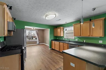 5289 Deer Trace Drive, Kent, OH 44240 - Photo 9