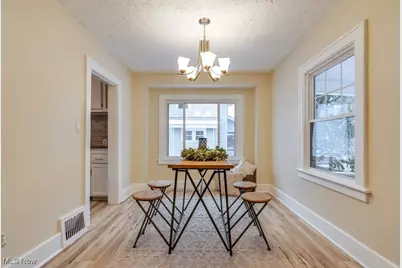 1133 Mount Vernon Avenue, Akron, OH 44310 - Photo 23