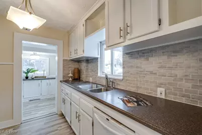 1133 Mount Vernon Avenue, Akron, OH 44310 - Photo 19