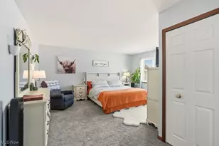 415 Normandy Ct, Aurora, OH 44202 - Photo 33