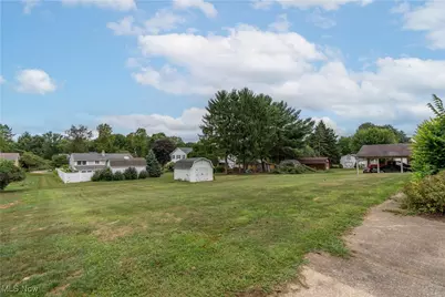 815 44th Street NE, Canton, OH 44714 - Photo 27