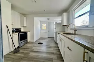 1819 Ravenwood Ave, Dayton, OH 45406 - Photo 5