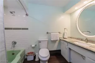 8963 Abbey Rd, North Royalton, OH 44133 - Photo 13