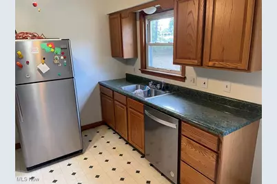 101 Denese, Weirton, WV 26062 - Photo 5