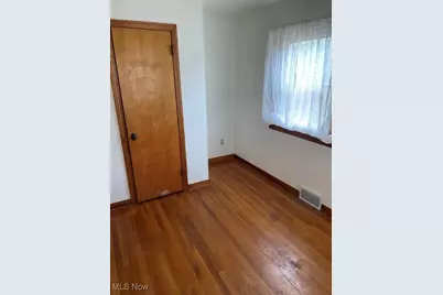 101 Denese, Weirton, WV 26062 - Photo 7