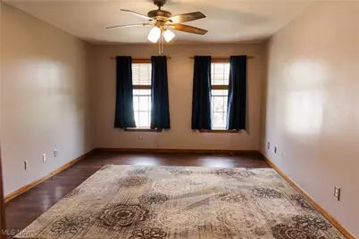 3069 W Castle Circle NW, Massillon, OH 44647 - Photo 9