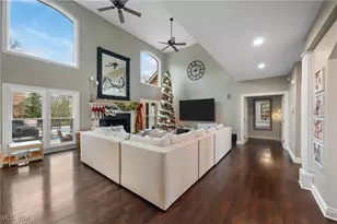 1527 Alexandria Pkwy SE, Canton, OH 44709 - Photo 9