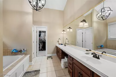 1527 Alexandria Parkway SE, Canton, OH 44709 - Photo 25