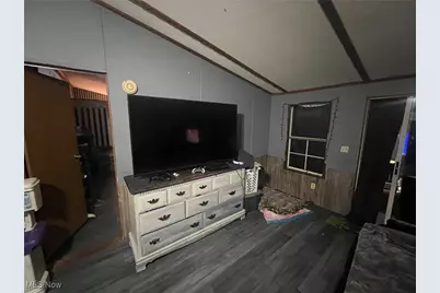 10352 W Pine Lake Road, Salem, OH 44460 - Photo 7