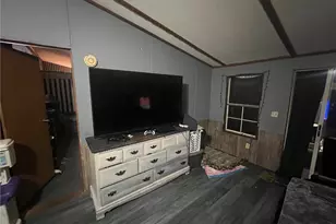 10352 W Pine Lake Rd, Salem, OH 44460 - Photo 7