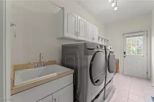 635 Prestige Woods Blvd, Aurora, OH 44202 - Photo 19