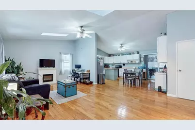 10582 Reynolds Road, West Farmington, OH 44491 - Photo 5