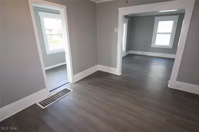 1030 Arlington Avenue SW, Canton, OH 44706 - Photo 3