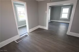 1030 Arlington Ave SW, Canton, OH 44706 - Photo 3