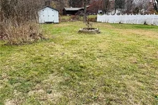 6835 Shelly Dr, Madison, OH 44057 - Photo 9