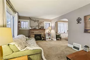 1281 Neptune Ave, Akron, OH 44301 - Photo 5