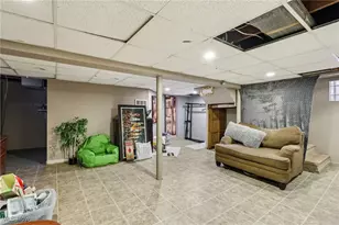 1281 Neptune Ave, Akron, OH 44301 - Photo 19