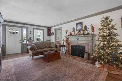 2242 16th Street, Cuyahoga Falls, OH 44223 - Photo 7