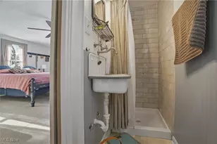 2242 16th St, Cuyahoga Falls, OH 44223 - Photo 23