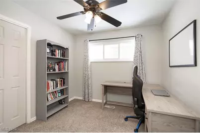 15446 Drake Road, Strongsville, OH 44136 - Photo 27