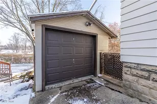 101 14th St NW, Massillon, OH 44647 - Photo 3