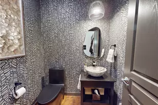 121 N Howard St, Akron, OH 44308 - Photo 13