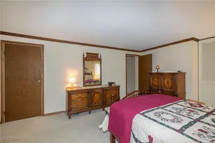 1132 N Carpenter Rd, Brunswick, OH 44212 - Photo 17