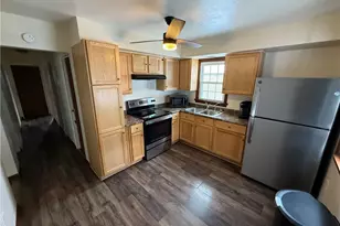 108 Sullivan Cir, Weirton, WV 26062 - Photo 9