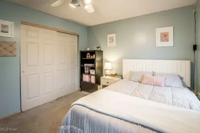 2450 Wildflower Lane NE, Massillon, OH 44646 - Photo 35