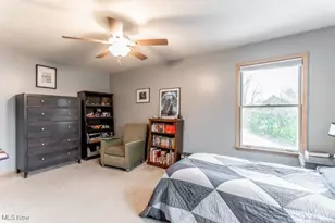 2450 Wildflower Ln NE, Massillon, OH 44646 - Photo 33