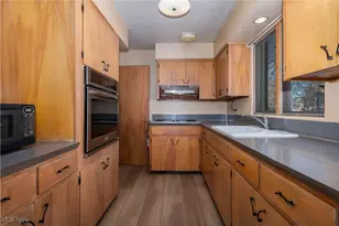 1035 Lois Ave NW, North Canton, OH 44720 - Photo 5