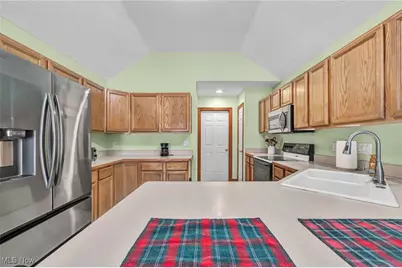 1485 Golden Lane, Grandview Heights, OH 44147 - Photo 19