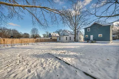 502 W 23rd Street, Lorain, OH 44052 - Photo 43