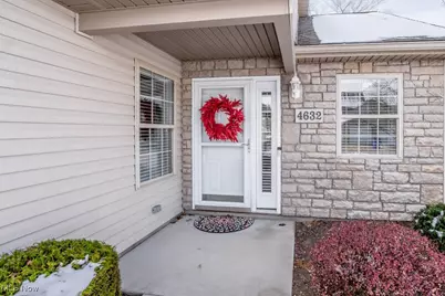 4632 Creekside Drive, Kent, OH 44240 - Photo 3