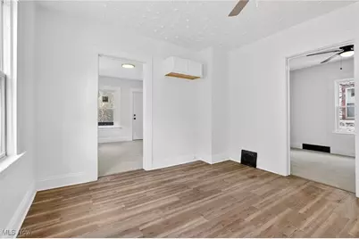 9418 Parkview Avenue, Loveland, OH 44104 - Photo 17