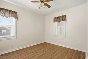 1188 Hardesty Blvd, Akron, OH 44320 - Photo 23