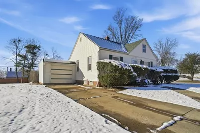 1188 Hardesty Boulevard, Akron, OH 44320 - Photo 3