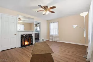 1188 Hardesty Blvd, Akron, OH 44320 - Photo 15