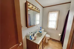 579 Poplar St, Elyria, OH 44035 - Photo 23