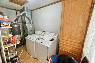 579 Poplar St, Elyria, OH 44035 - Photo 27