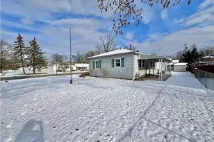 579 Poplar St, Elyria, OH 44035 - Photo 31