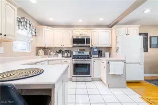 1228 Hanlin Way, Weirton, WV 26062 - Photo 13