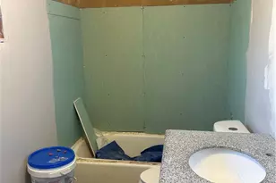 2025 Scott Ct, Elyria, OH 44035 - Photo 11