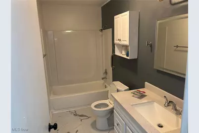 274 Haven Avenue, Barberton, OH 44203 - Photo 3