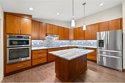 8573 Woodbridge Court, North Ridgeville, OH 44039 - Photo 3