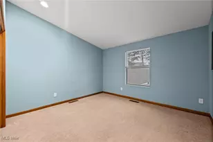 8573 Woodbridge Ct, North Ridgeville, OH 44039 - Photo 19