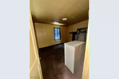 637 and 639 Dehass Street, Martins Ferry, OH 43935 - Photo 23