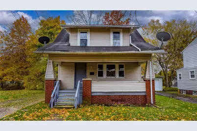 884 Lovers Lane, Akron, OH 44306 - Photo 1
